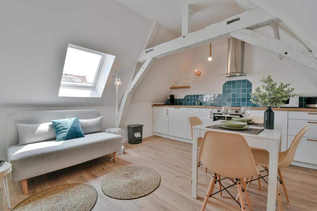 Residence Jean Hardy - Hyper Centre, Parking Gratuit, Wifi, Clim, Gare Valenciennes Luaran gambar